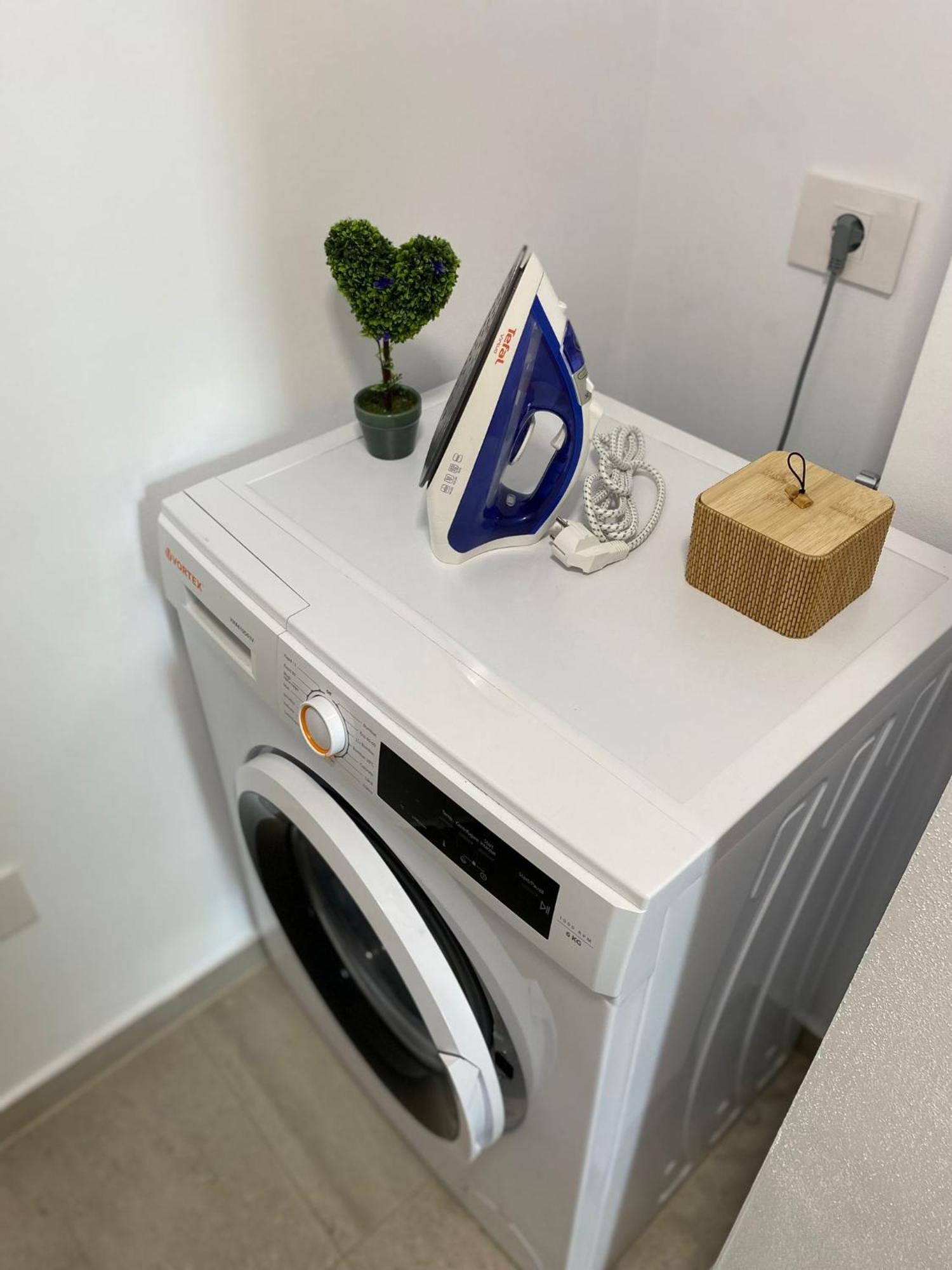 Jad - Luxury 3 Rooms & 2 Rooms Apartments In Kasper, Near Coresi Mall براشوف المظهر الخارجي الصورة
