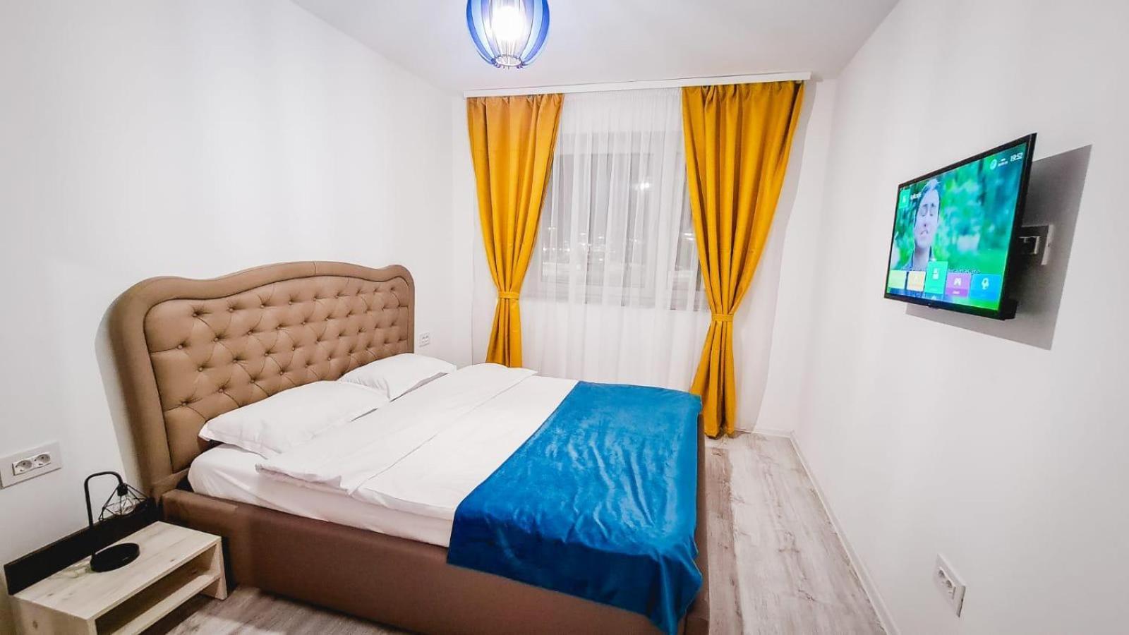 Jad - Luxury 3 Rooms & 2 Rooms Apartments In Kasper, Near Coresi Mall براشوف المظهر الخارجي الصورة