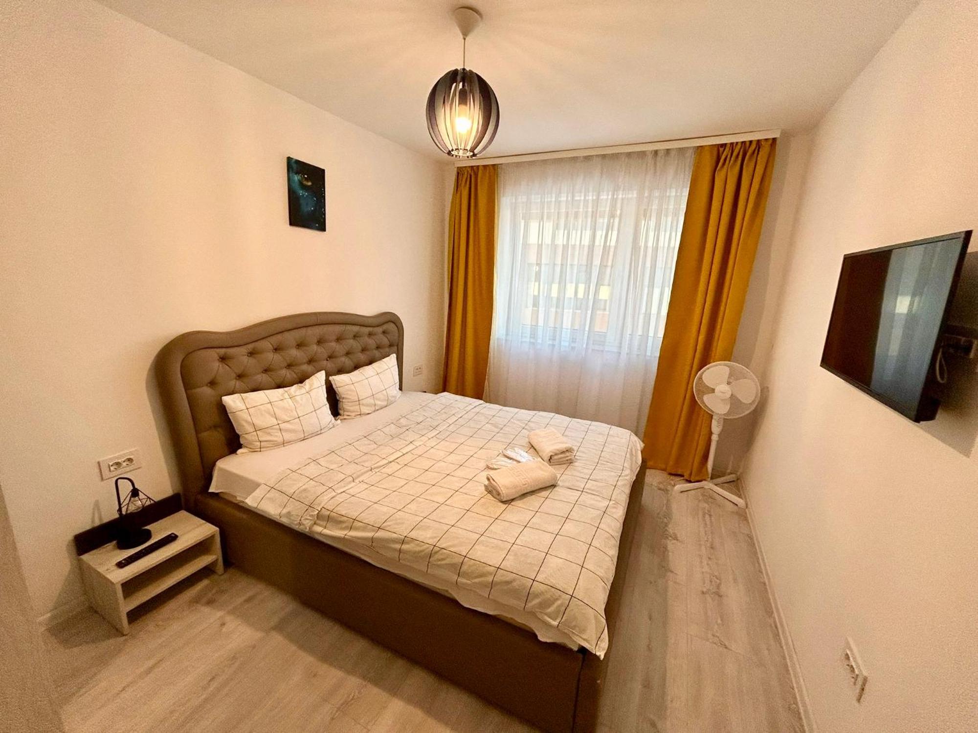 Jad - Luxury 3 Rooms & 2 Rooms Apartments In Kasper, Near Coresi Mall براشوف المظهر الخارجي الصورة