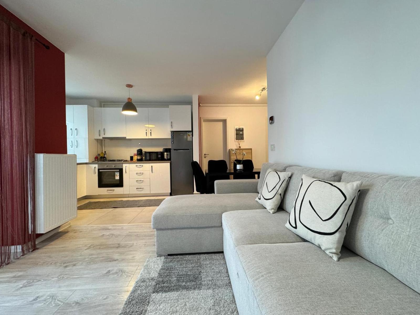 Jad - Luxury 3 Rooms & 2 Rooms Apartments In Kasper, Near Coresi Mall براشوف المظهر الخارجي الصورة
